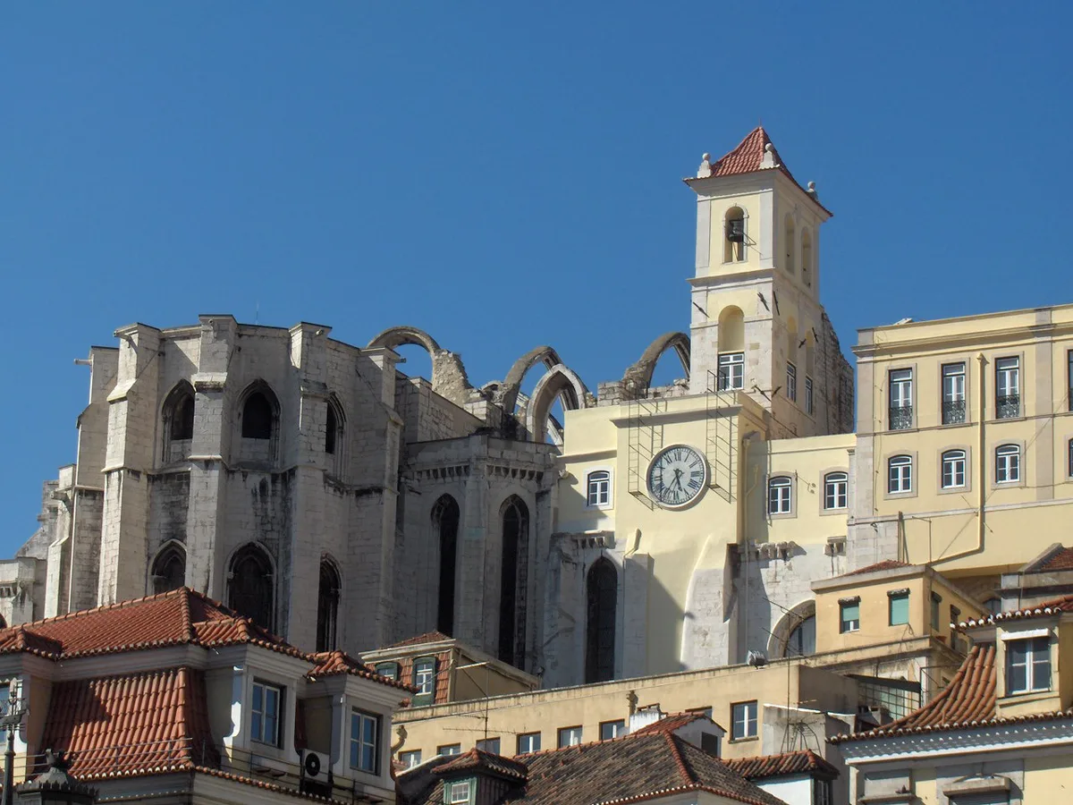 Carmo Convent in Lisbon - The roofless Gothic ruins of the medieval Carmelite convent above the Baixa, now an archaeological museum