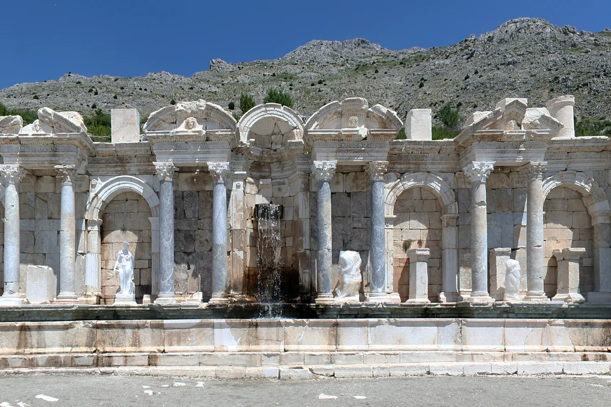 The restored Antonine Nymphaeum of Sagalassos