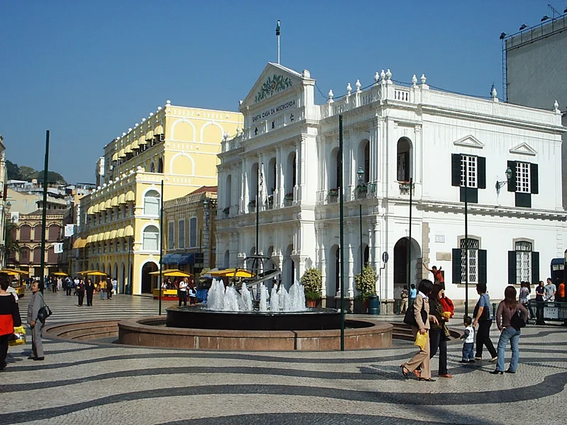 Senado Square & Leal Senado